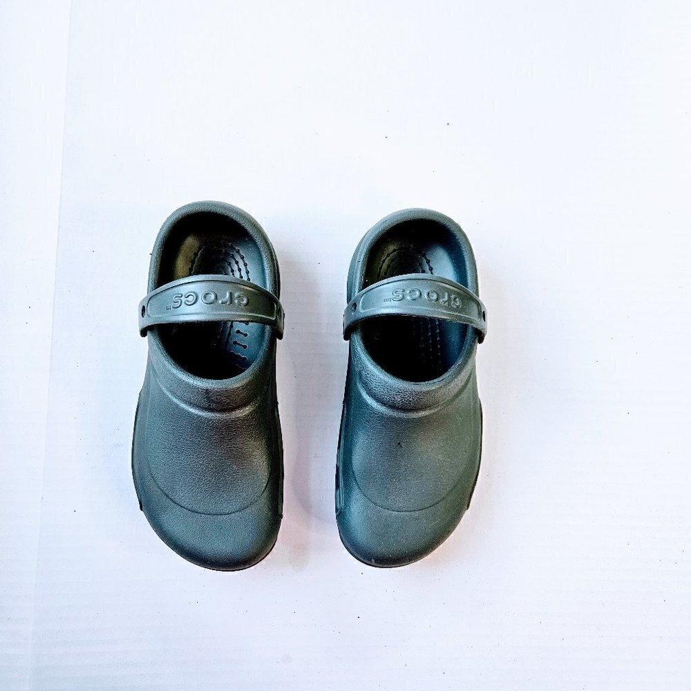 CROC UNISEX COBALT BLUE MOLDED CLOG SHOES WATERPROOF CLOSED TOE SIZE M-6 W-8